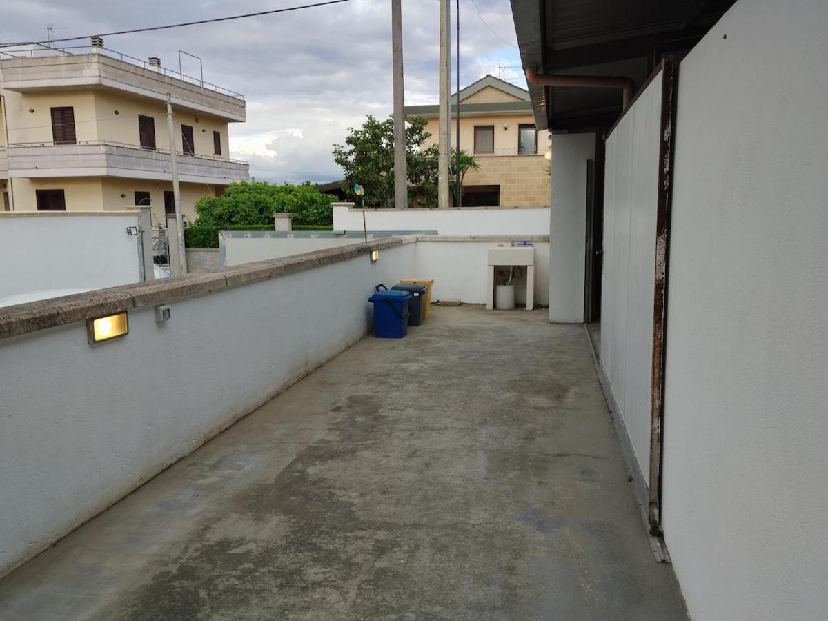 Fabio'S Place Aradeo Exterior photo